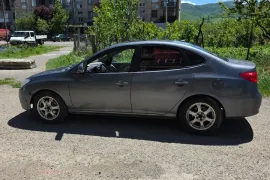 Hyundai, Elantra