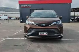 Toyota, Sienna