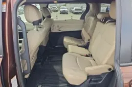 Toyota, Sienna