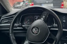 Volkswagen, Jetta