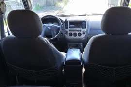 Ford, Escape