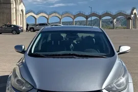 Hyundai, Elantra