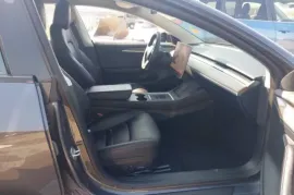 Tesla, Model 3