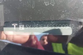 Tesla, Model 3