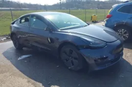 Tesla, Model 3