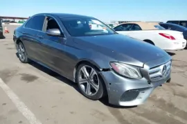 Mercedes-Benz, E CLASS, E 300