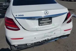 Mercedes-Benz, E CLASS, E 300