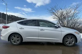 Hyundai, Elantra