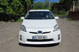Toyota, Prius