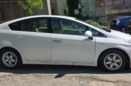 Toyota, Prius