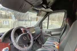 Mercedes-Benz , Sprinter