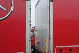 Mercedes-Benz , Actros