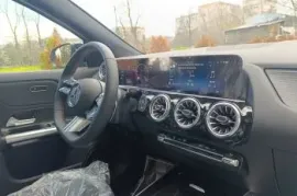 Mercedes-Benz, GLA-Class, GLA 200