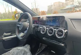 Mercedes-Benz, GLA-Class, GLA 200