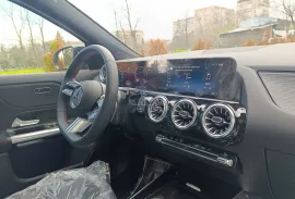Mercedes-Benz, GLA-Class, GLA 200