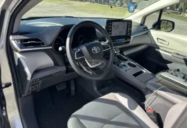 Toyota, Sienna