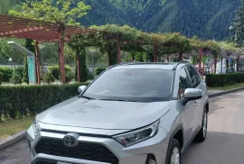 Toyota, RAV4