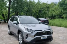 Toyota, RAV4