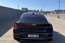 Hyundai, Elantra