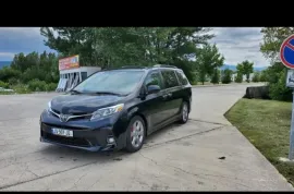 Toyota, Sienna