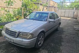Mercedes-Benz, C Class, C 220