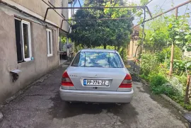 Mercedes-Benz, C Class, C 220