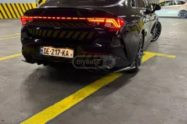Kia, K5