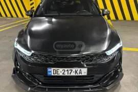Kia, K5