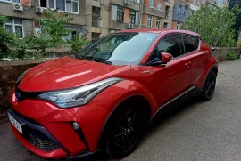 Toyota, C-HR