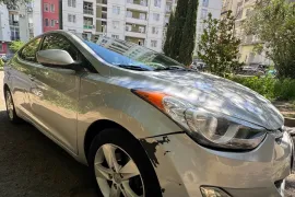 Hyundai, Elantra