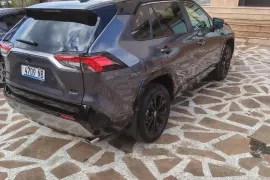 Toyota, RAV4