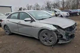 Hyundai, Elantra