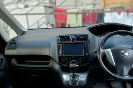 Nissan, Serena