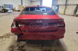 Hyundai, Elantra