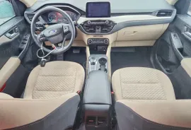 Ford, Escape