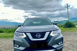 Nissan, Rogue