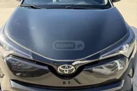 Toyota, C-HR