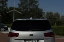 Kia, Carnival