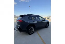 Toyota, RAV4