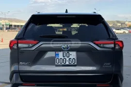 Toyota, RAV4