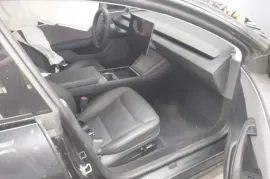 Tesla, Model 3