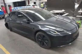 Tesla, Model 3