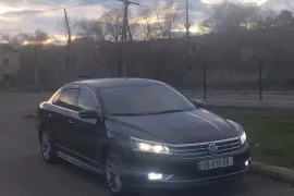 Volkswagen, Passat