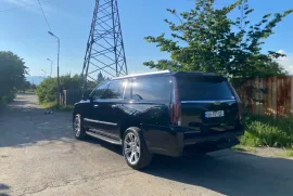 Cadillac, Escalade ESV