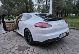 Porsche, Panamera