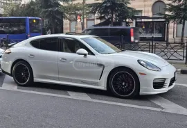 Porsche, Panamera