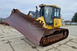 Komatsu, D61PX