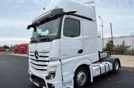 Mercedes-Benz , Actros