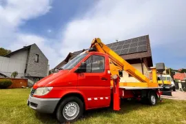 Mercedes-Benz , Sprinter