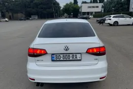 Volkswagen, Jetta